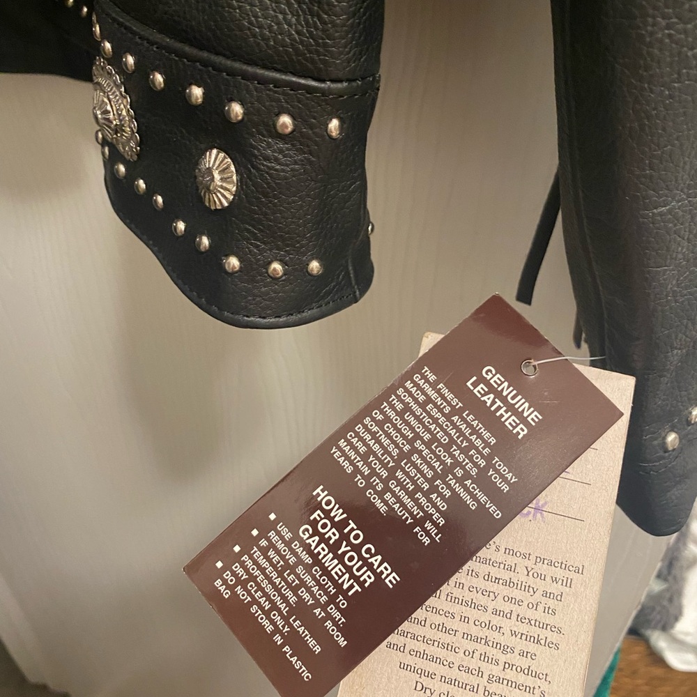 Leather jacket - Picture 7 of 13